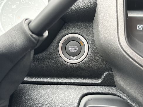 New 2026 RAM 2500 Tradesman AWD/4WD image 23