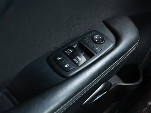 Used 2019 Dodge Challenger R/T RWD image 19