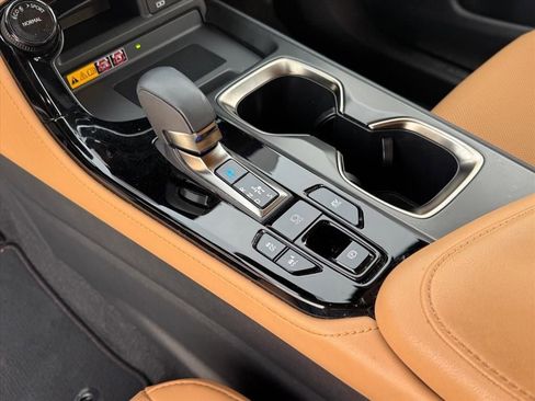 Used 2023 Lexus NX 350h AWD image 22