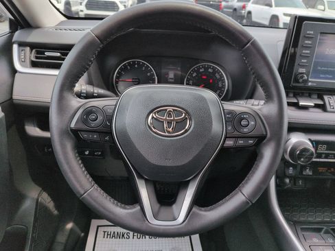 Certified 2022 Toyota RAV4 XLE Premium AWD/4WD image 14