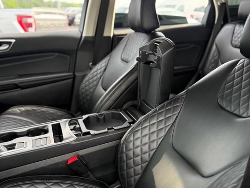Used 2024 Ford Edge Titanium AWD/4WD image 27