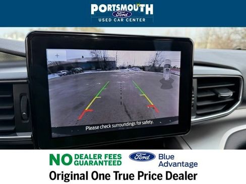 Used 2022 Ford Explorer XLT w/ Equipment Group 202A image 13