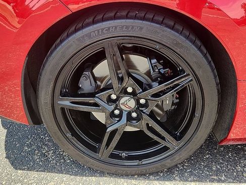 Certified 2021 Chevrolet Corvette Stingray Premium Cpe w/ Z51 Performance Package RWD image 7