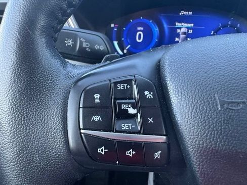 Used 2020 Ford Escape Titanium AWD/4WD image 19