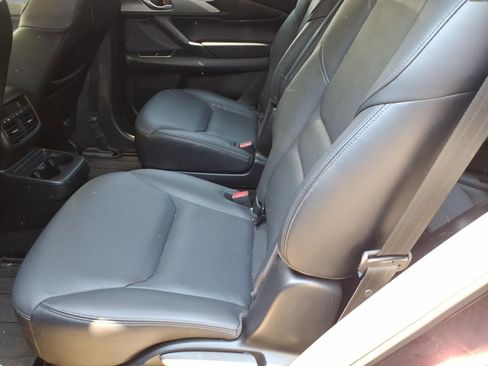 Used 2023 MAZDA CX-9 Touring Plus AWD/4WD image 8