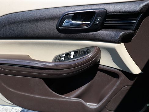 Used 2016 Chevrolet Malibu LTZ image 47