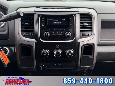 Used 2018 RAM 2500 Tradesman w/ Chrome Appearance Group AWD/4WD image 5