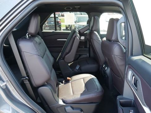 New 2026 Ford Explorer Platinum AWD/4WD image 27