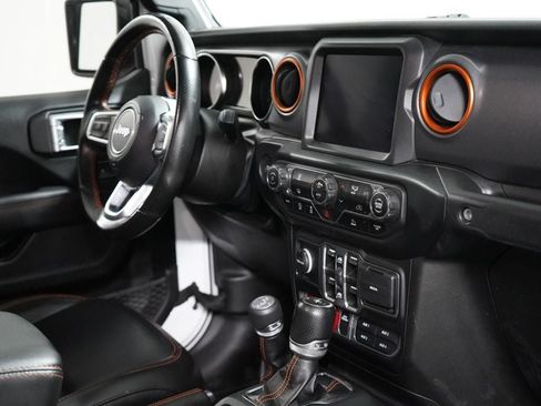 Used 2022 Jeep Gladiator Mojave w/ Trailer Tow Package AWD/4WD image 30