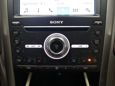 Used 2017 Ford Fusion Platinum image 30