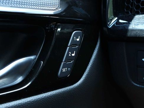 Used 2025 Honda CR-V EX-L image 25