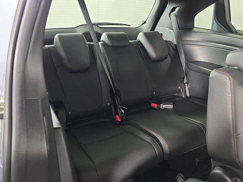 Certified 2024 Honda Odyssey Sport image 26