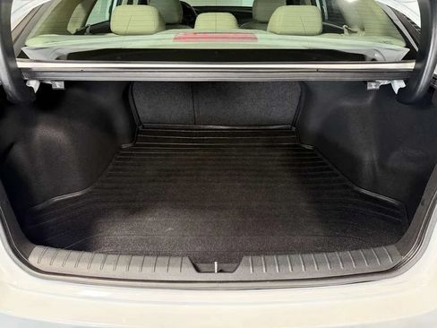 Used 2018 Kia Optima EX w/ Technology Package FWD image 14