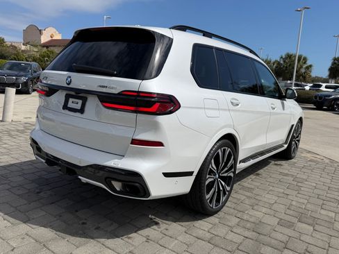 Used 2024 BMW X7 xDrive40i w/ Executive Package image 9
