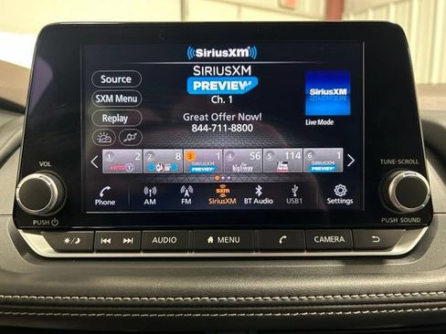 Used 2023 Nissan Rogue SV AWD/4WD image 29