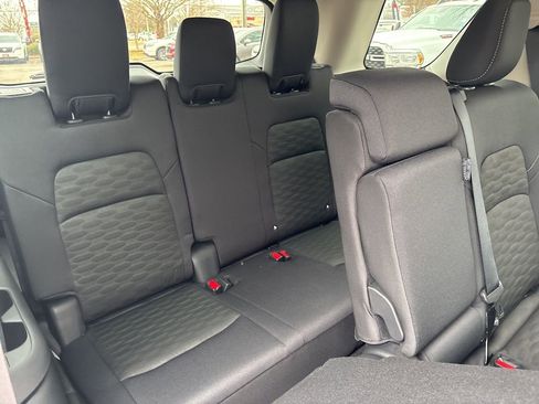 New 2026 Nissan Pathfinder SV image 18