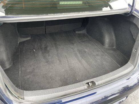 Used 2021 Toyota Corolla LE image 34