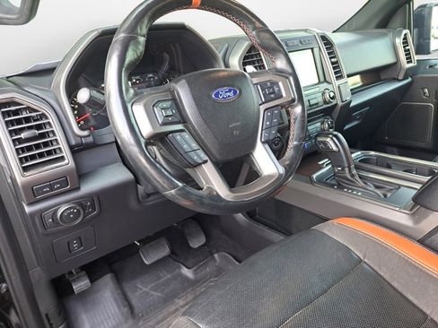 Used 2018 Ford F150 Raptor w/ Equipment Group 802A Luxury AWD/4WD image 11