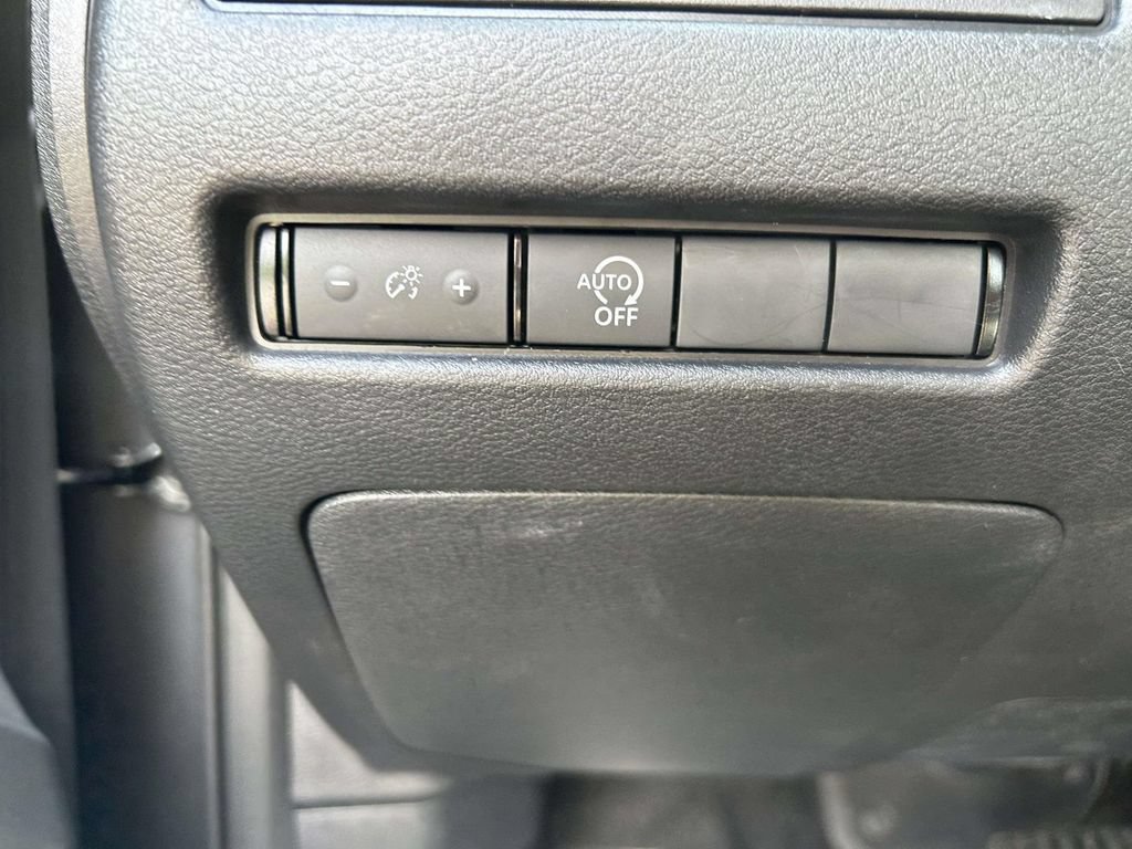 Certified 2024 Nissan Rogue S AWD/4WD image 17