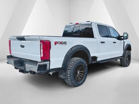 Used 2024 Ford F250 XLT w/ FX4 Off-Road Package AWD/4WD image 7