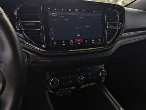 Used 2023 Dodge Durango GT AWD/4WD image 11