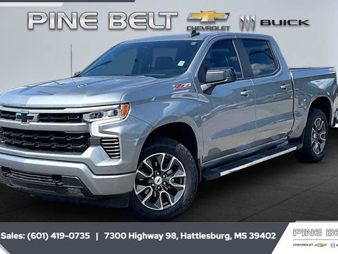 Used 2025 Chevrolet Silverado 1500 RST w/ Z71 Off-Road Package AWD/4WD image 11