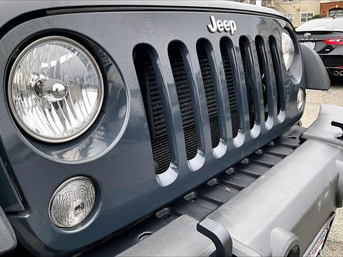 Used 2016 Jeep Wrangler Unlimited Sport w/ Quick Order Package 24S image 26