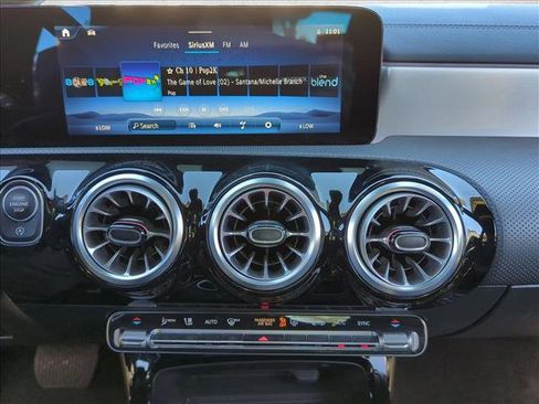 Used 2025 Mercedes-Benz CLA 250 image 14