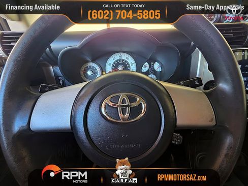 Used 2010 Toyota FJ Cruiser 4WD image 12