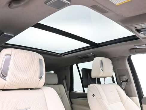 Certified 2025 Cadillac Escalade Sport Platinum AWD/4WD image 25