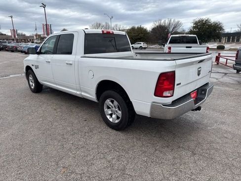 Used 2019 RAM 1500 Classic SLT image 10