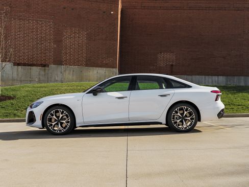 New 2026 Audi A6 Premium Plus image 6