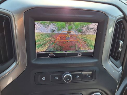 Used 2025 GMC Sierra 2500 Pro w/ 1SA Pro Safety Plus Package AWD/4WD image 6