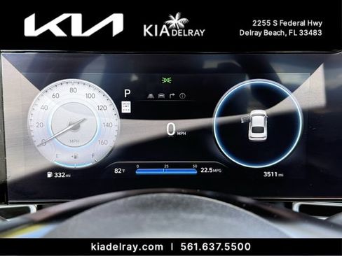 Used 2024 Hyundai Elantra Limited FWD image 30