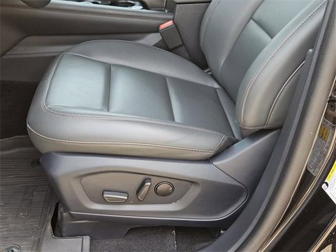 Used 2025 Ford Explorer Active w/ Active Comfort Package image 26