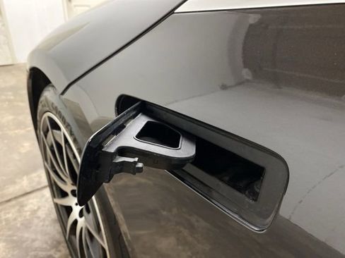 Used 2023 Mercedes-Benz EQS 580 4MATIC Sedan image 93