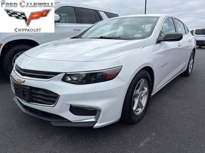 Used 2017 Chevrolet Malibu LS