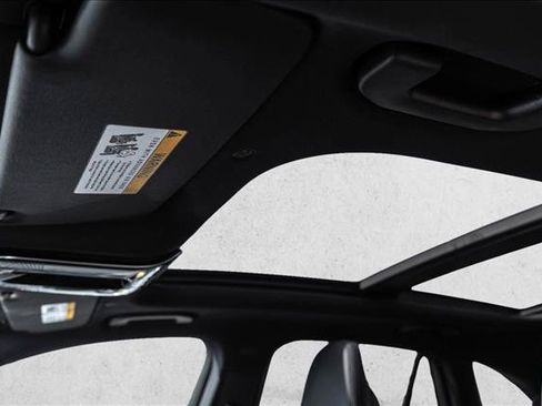 Certified 2026 Mercedes-Benz GLC 300 4MATIC image 11