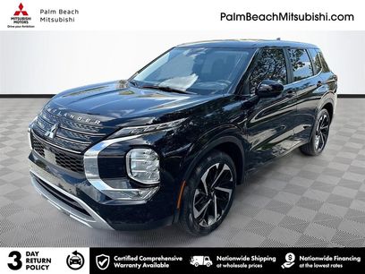 Used 2024 Mitsubishi Outlander SE