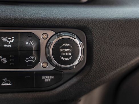 Used 2024 Jeep Wrangler Sport S AWD/4WD image 50