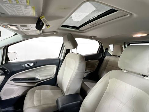 Used 2018 Ford EcoSport SE w/ SE Convenience Package image 22
