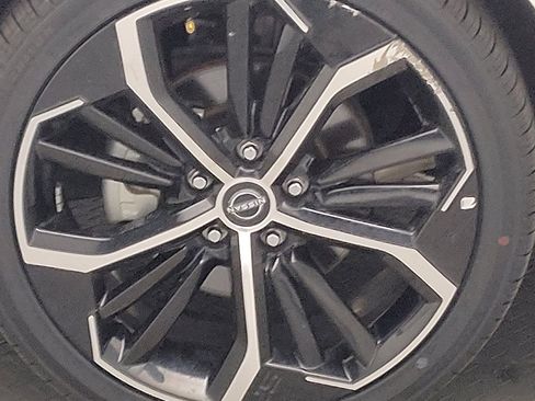 Used 2025 Nissan Altima 2.5 SR image 31