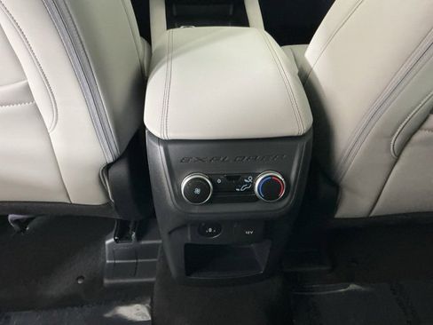 New 2026 Ford Explorer Active w/ Active Comfort Package image 25