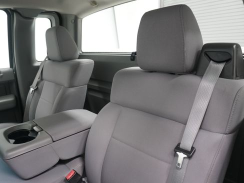 Used 2006 Ford F150 STX AWD/4WD image 9