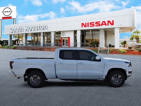 New 2026 Nissan Frontier SV w/ SV Convenience Package image 5