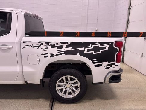 Used 2020 Chevrolet Silverado 1500 LT w/ All-Star Edition AWD/4WD image 12
