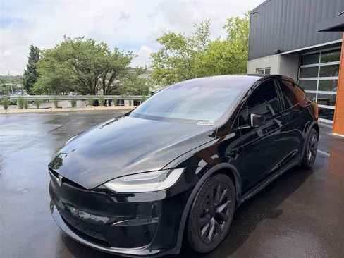 Used 2022 Tesla Model X Plaid AWD/4WD image 4