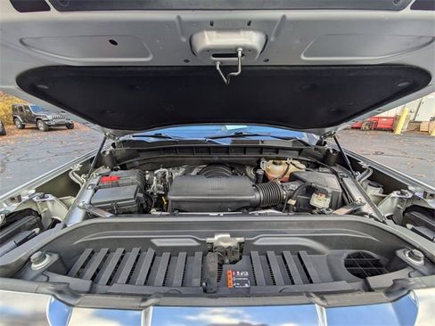 Used 2022 GMC Sierra 1500 AT4 w/ Technology Package image 38