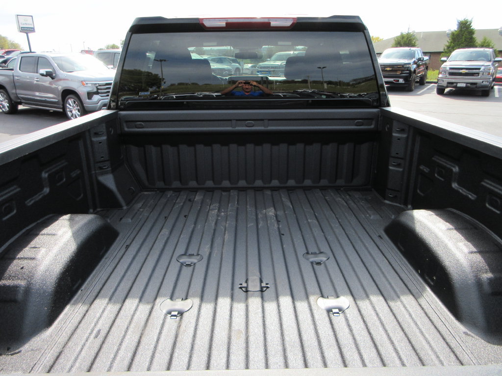 New 2026 Chevrolet Silverado 2500 Custom w/ Custom Value Package AWD/4WD image 14