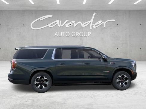 New 2026 GMC Yukon XL AT4 Ultimate AWD/4WD image 5